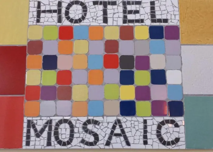 Hotel Mosaic *